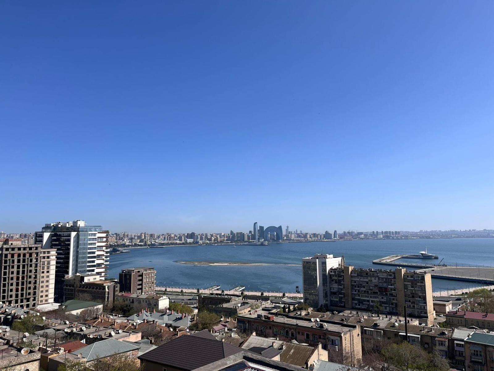 Red Roof Seaview Hotel Baku Exterior photo
